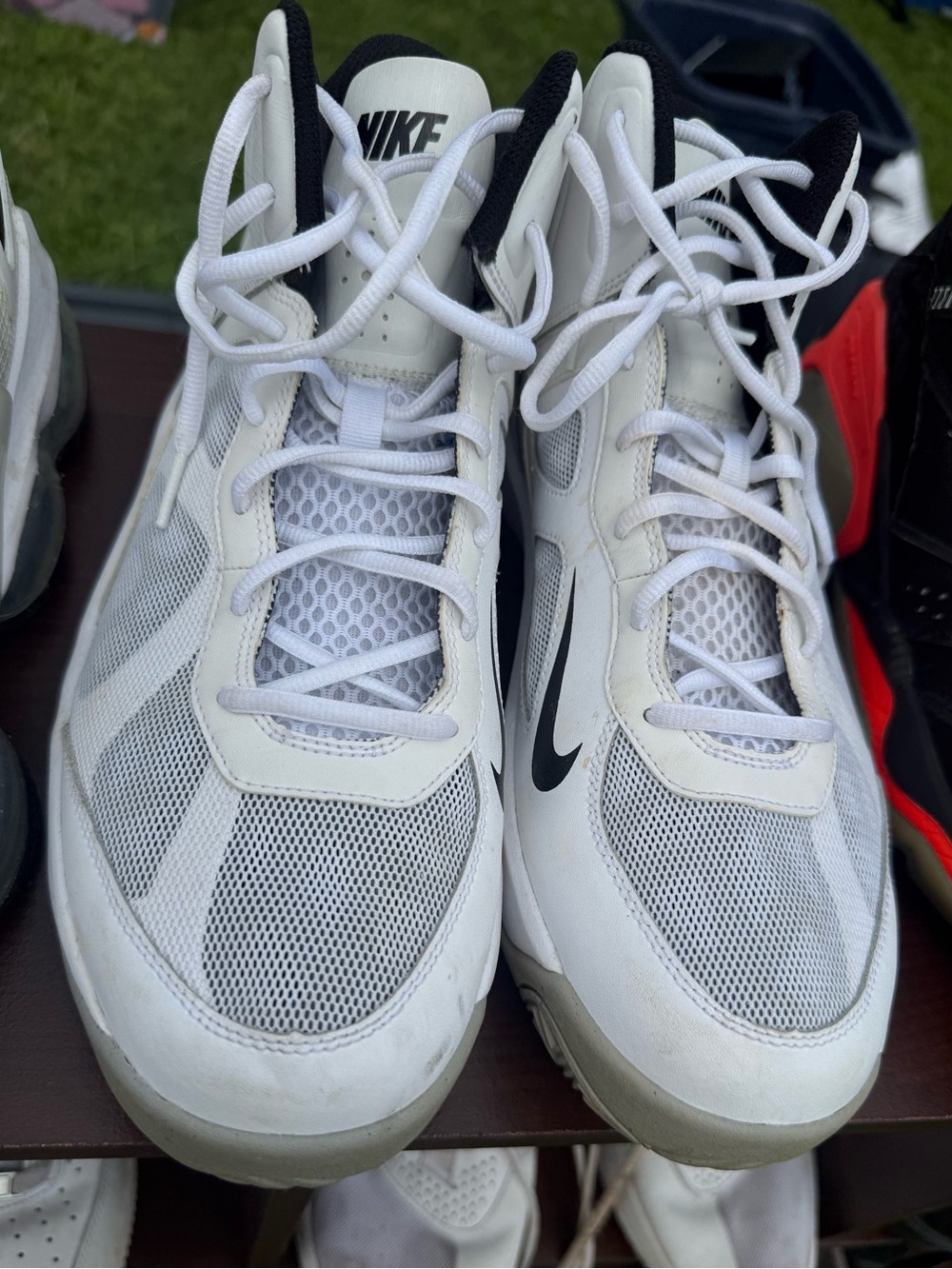 Nike White and Black Men’s Sneakers Size 12